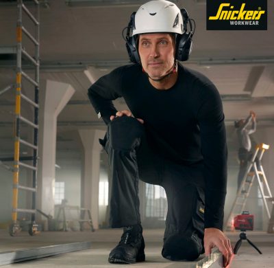 The World’s First Work Trousers With Built-in, Certified Kneepads.