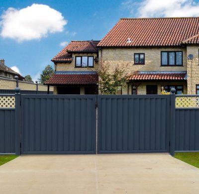 ColourFence “It Just makes Sense” Over 100,000 fences installed nationwide!