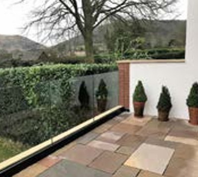 THE GLASS BALUSTRADE COMPANY