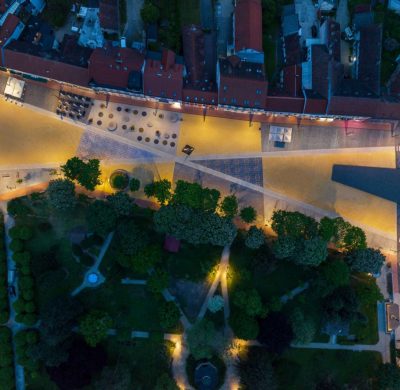 Reconstruction of Central Squares